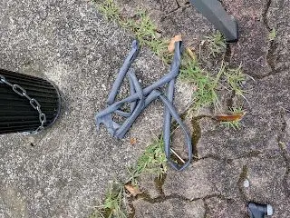 修理に失敗して大事なチューブを一本ロスト